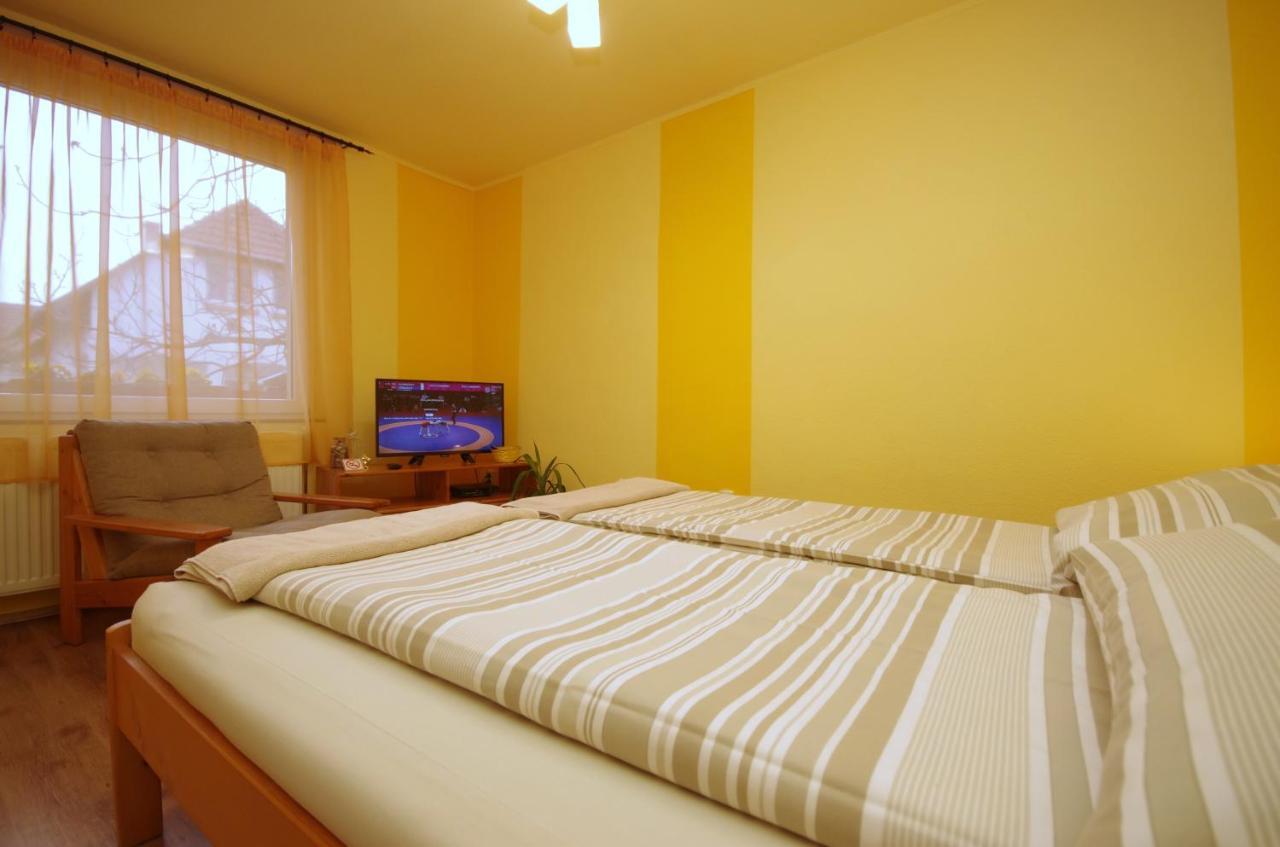 Bodza Apartman غيولا المظهر الخارجي الصورة