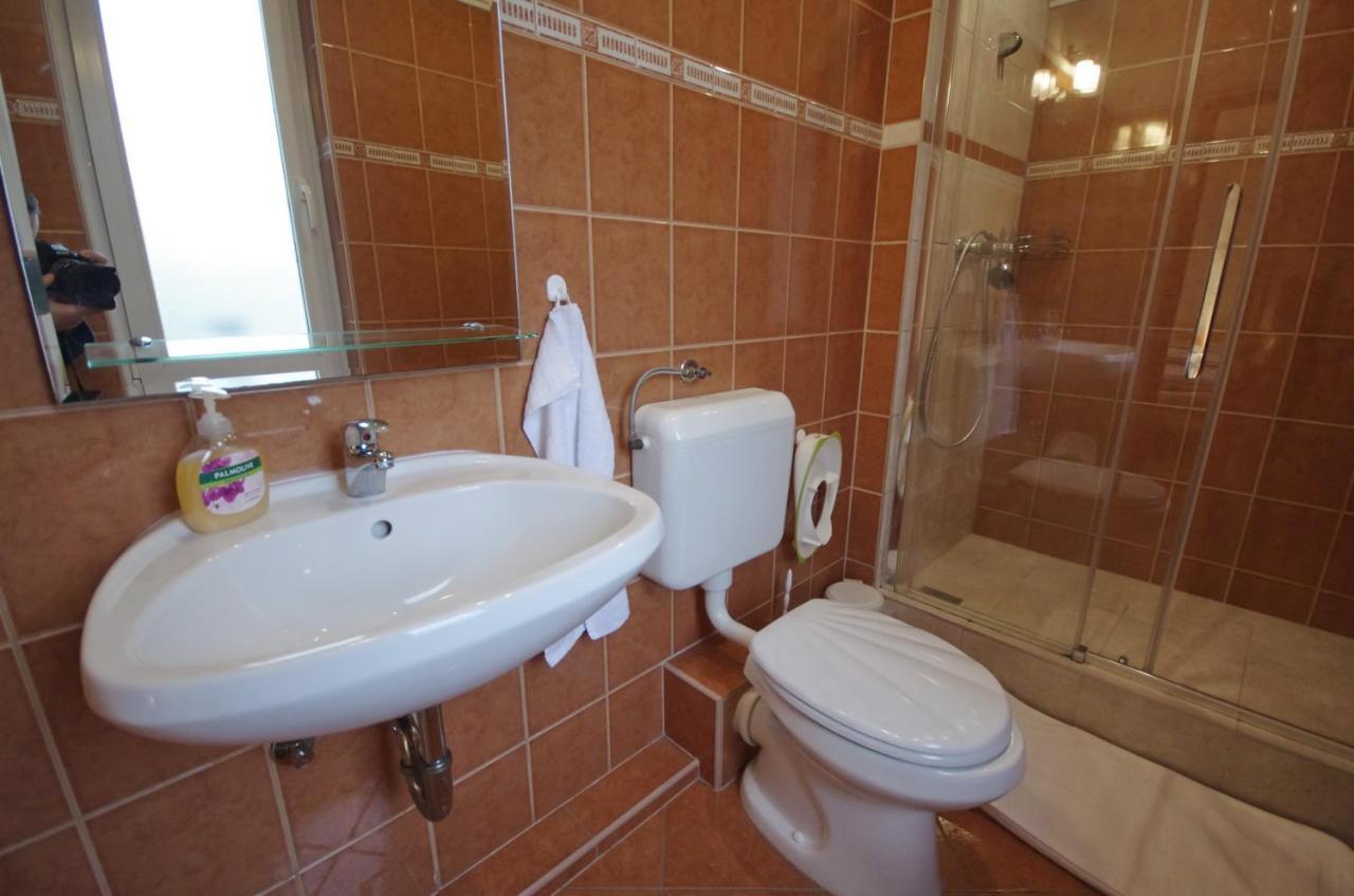 Bodza Apartman غيولا المظهر الخارجي الصورة